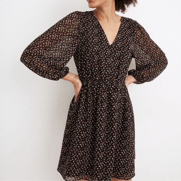 Madewell Dresses & Skirts - Madewell (Re)Sourced Georgette Ditsy Floral Button Up Long Sleeve Mini Dress LG